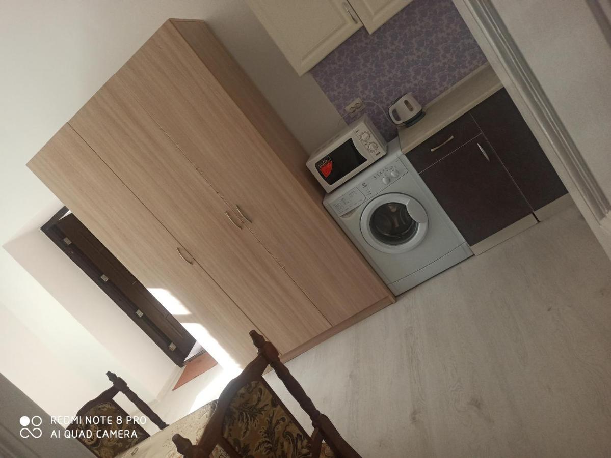 דירות לבוב Apartament On Franka Street מראה חיצוני תמונה