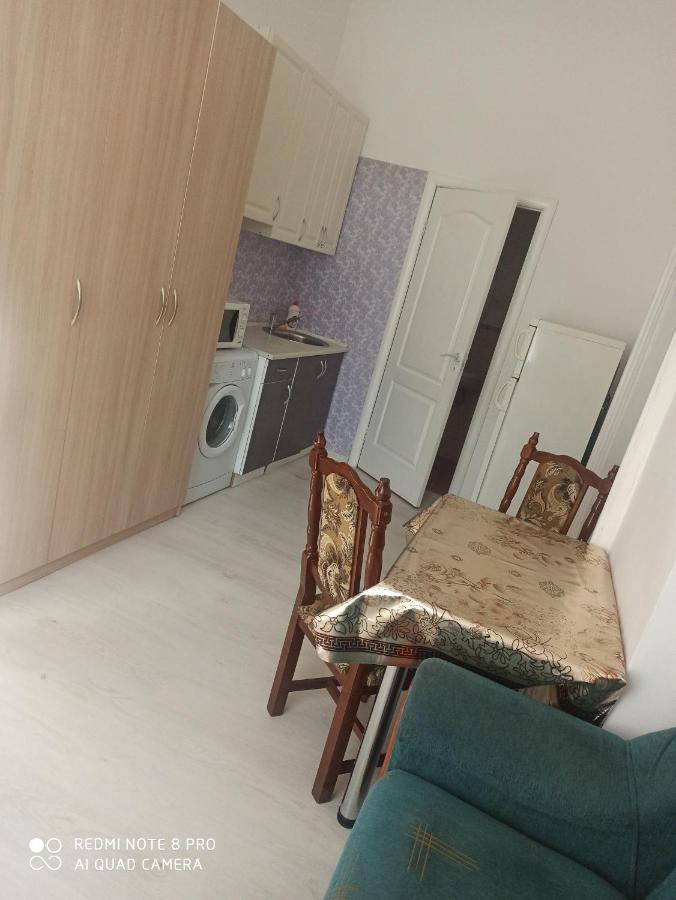 דירות לבוב Apartament On Franka Street מראה חיצוני תמונה