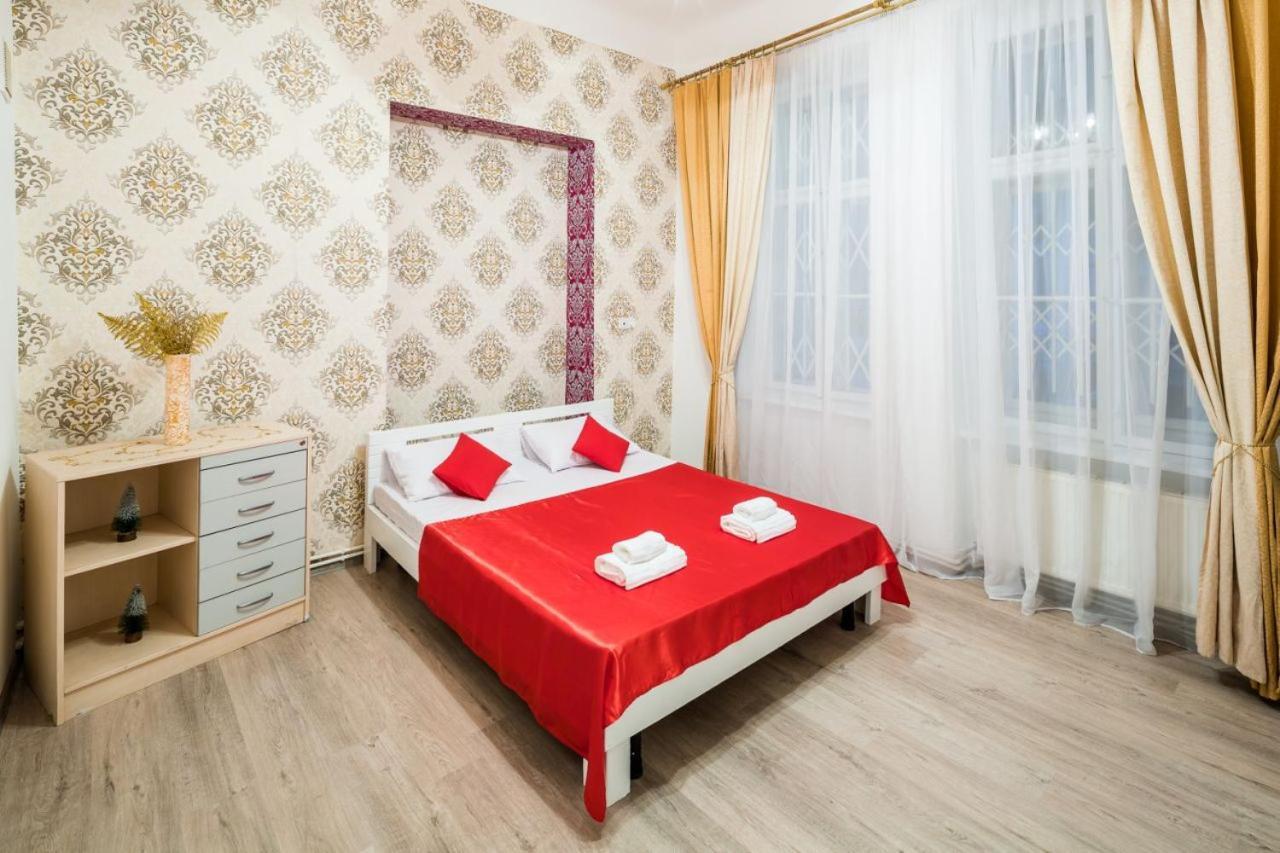 דירות לבוב Apartament On Franka Street מראה חיצוני תמונה